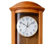Rádiem řízené kyvadlové hodiny JVD NR2220.1
