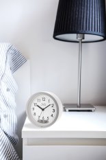 Budík s automatickým podsvícením JVD SRP056.2