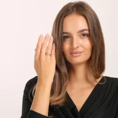 Stříbrný prsten se zirkony SVLR1260XK6BI57