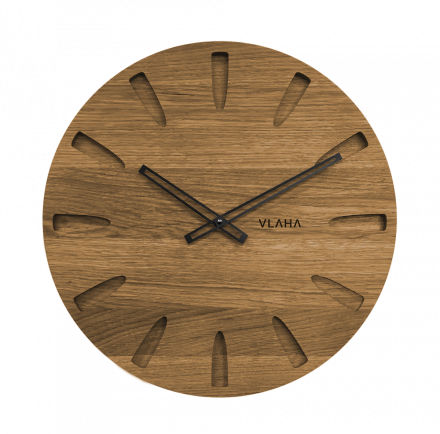 Velké dubové hodiny VLAHA Grand vyrobené v Čechách s černými ručkami VCT1022