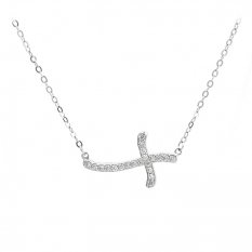 Stříbrný náhrdelník křížek s bílými zirkony AGS854