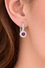 Náušnice z bílého zlata s rubínem a zirkony EA000258