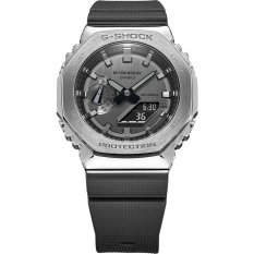 Casio G-Shock GM-2100-1AER-MAN x Star Wars The Mandalorian & Grogu