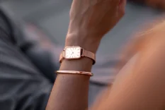 Dámské náramkové hodinky JVD Touches J-TS52