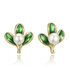 MINET Vánoční pozlacené stříbrné náušnice jmelí s perlami JMAS8063GE00