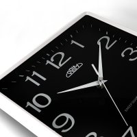 Hranaté plastové hodiny bílé/černé PRIM Square 20 - E01P.4053.0090