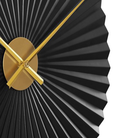 Designové kovové hodiny černé MPM Dynamic - B E04.4487.90