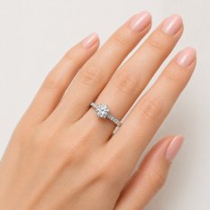 MINET Elegantní stříbrný prsten s bílým zirkonem JMAS0333SR63