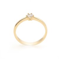 Jemný zásnubní prsten ze žlutého zlata KO-226811867/50