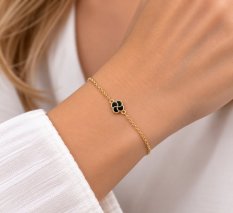 MINET Elegantní zlatý náramek čtyřlístek s onyxem JMG0427BGB16