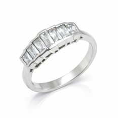 Stříbrný prsten s lineárním osazením kamínků HRON-320/56