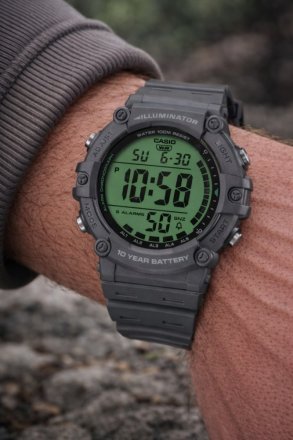 Digitální hodinky CASIO AE-1500WHC-1AVEF