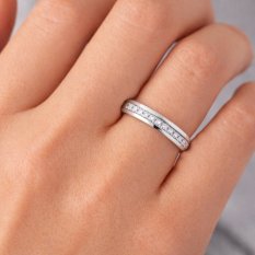 MINET stříbrný snubní prsten s bílými zirkony JMAN0450SR49