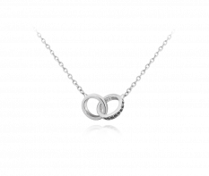 Stříbrný náhrdelník MINET spojené kroužky s černými zirkony JMAN0179NN45