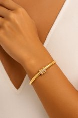 Luxusní pevný zlatý náramek zdobený zirkony BA000717