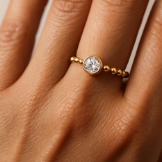 MINET Luxusní zlatý prsten s bílým zirkonem JMG0243XGR57