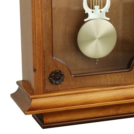 Dřevěné kyvadlové nástěnné hodiny E05.3893.50